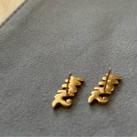 Kate Spade ‘Say Yes’ Mrs. Earrings - Picture 2 of 2